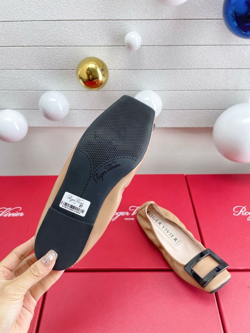 Roger Vivier flat shoes